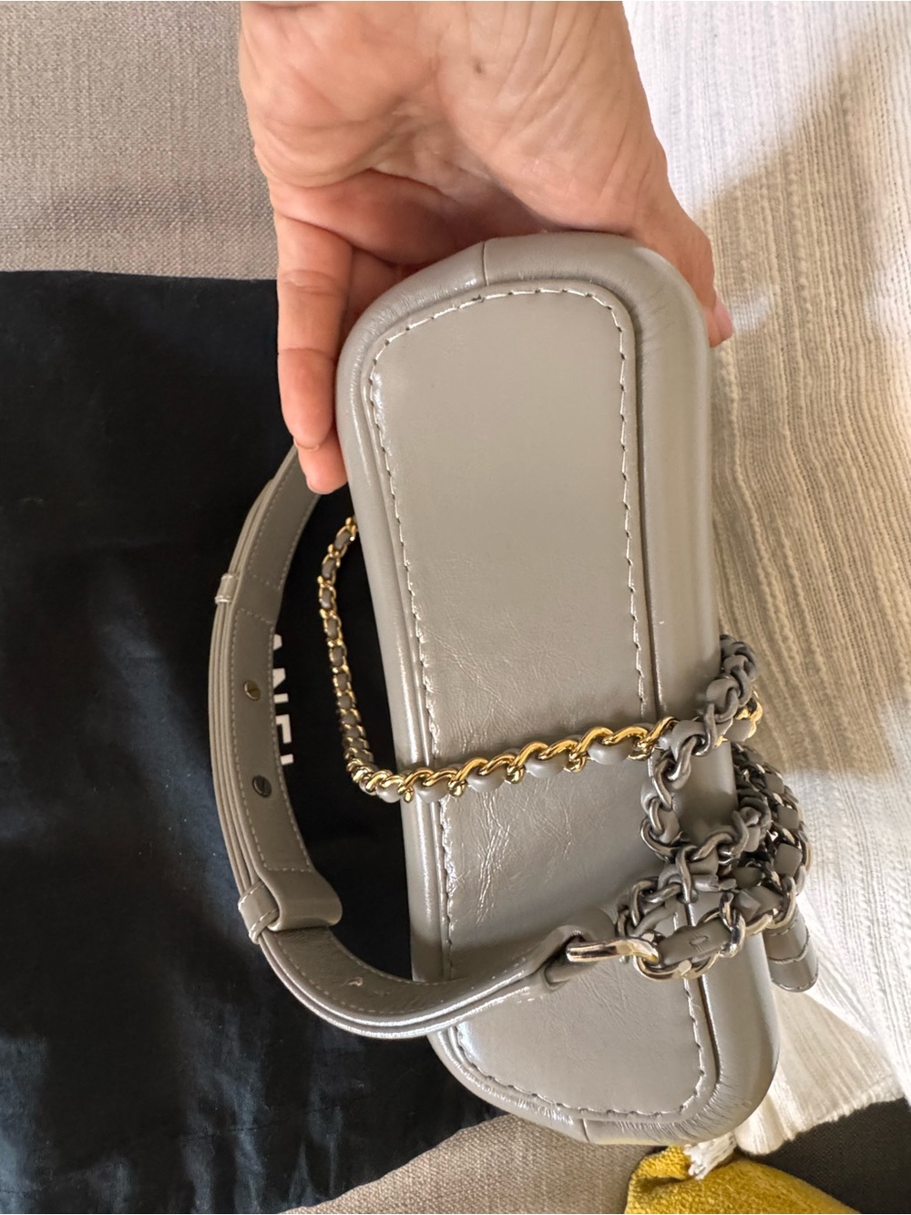 💯 % Authentic CHANEL small Gabrielle Gray Quilted Leather bag - Picture 10 of 10